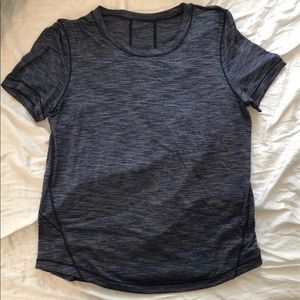 Lululemon Shirt Size 6